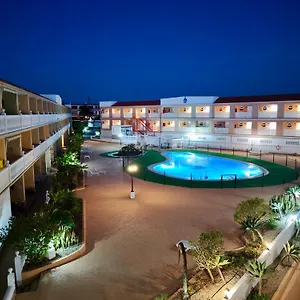 Apartamento Encantador Estudio Con Terraza Privada Y Espectaculares Vistas Al Mar En Costa Del Silencio, Cerca De Cristianos, Costa del Silencio